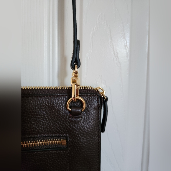 Vince Camuto leather and multi strap cross body bag with braided zipper. NWOT - Picture 6 of 11